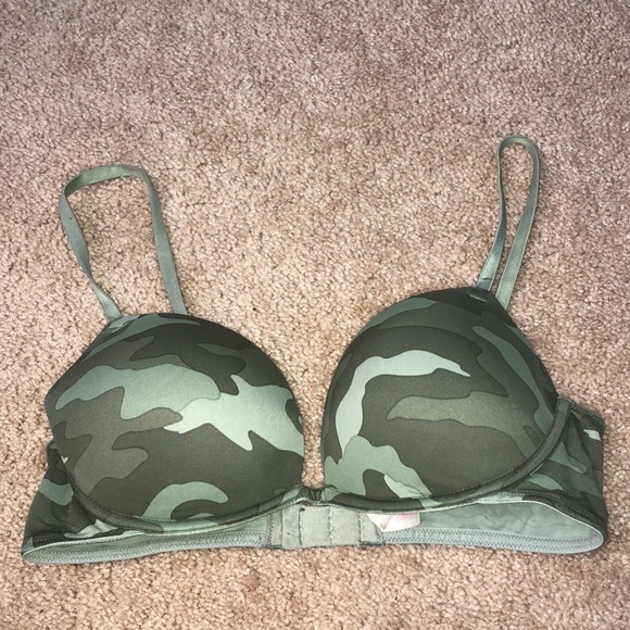 PINK Victoria's Secret Other - Pink Victoria’s Secret Camo green T-shirt bra causal standard bra size 34C